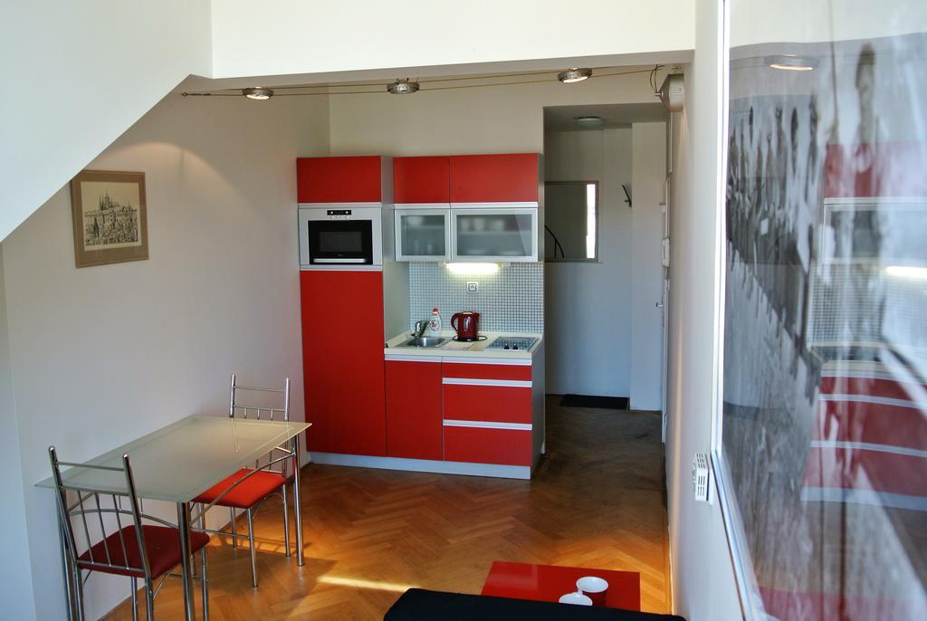 Prague Letna Apartments Luaran gambar