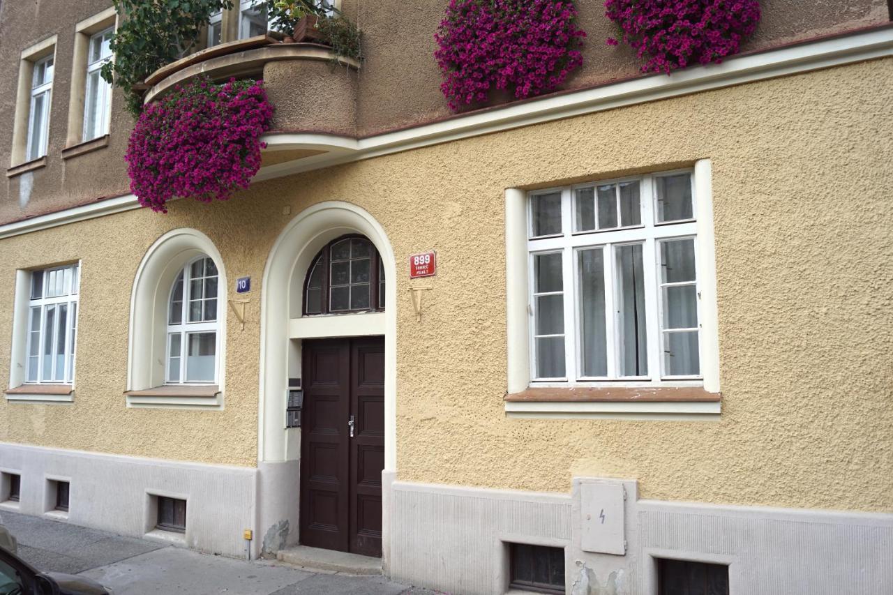 Prague Letna Apartments Luaran gambar